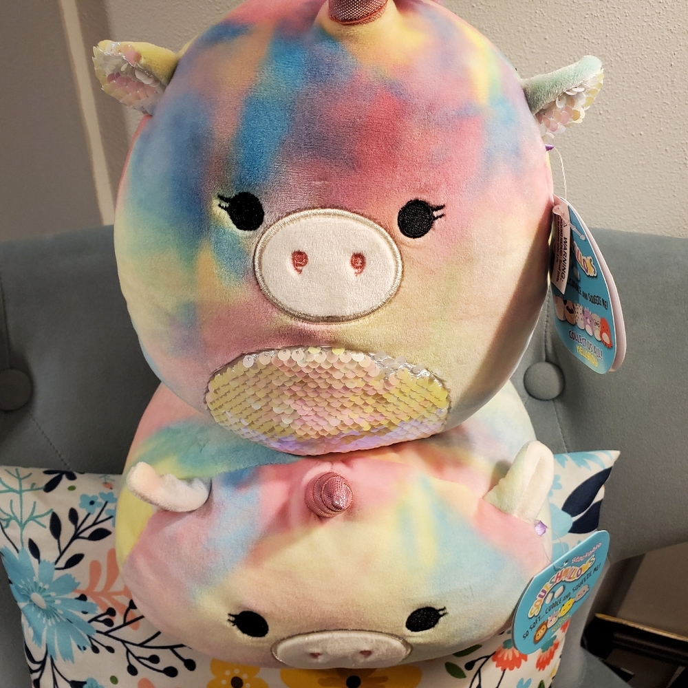 2..Esmeralda Unicorns 8" w sequins & 8" Stackable